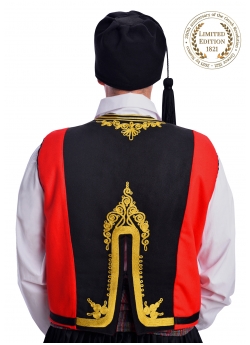 Παραδοσιακή Ενδυμασία Νησιώτης με Κεντημένο Γιλέκο